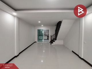 For sale 2 bedrooms townhouse in Sai Noi, Nonthaburi