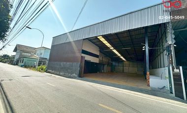 À vendre 3 chambres entrepôt à Mueang Nonthaburi, Nonthaburi