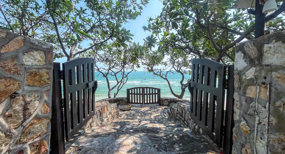 For sale 2 bedrooms condo in Hua Hin, Prachuap Khiri Khan