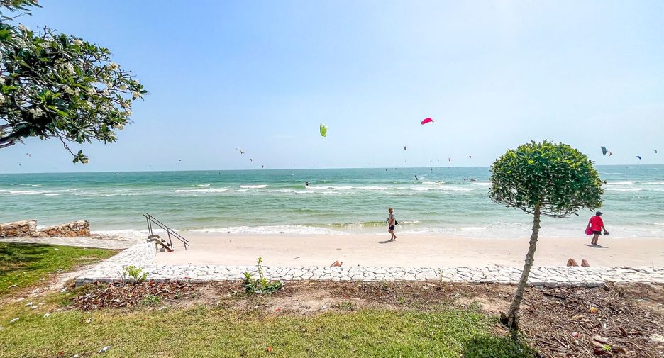 For sale 2 bedrooms condo in Hua Hin, Prachuap Khiri Khan