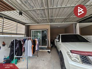 For sale 3 bedrooms townhouse in Phan Thong, Chonburi