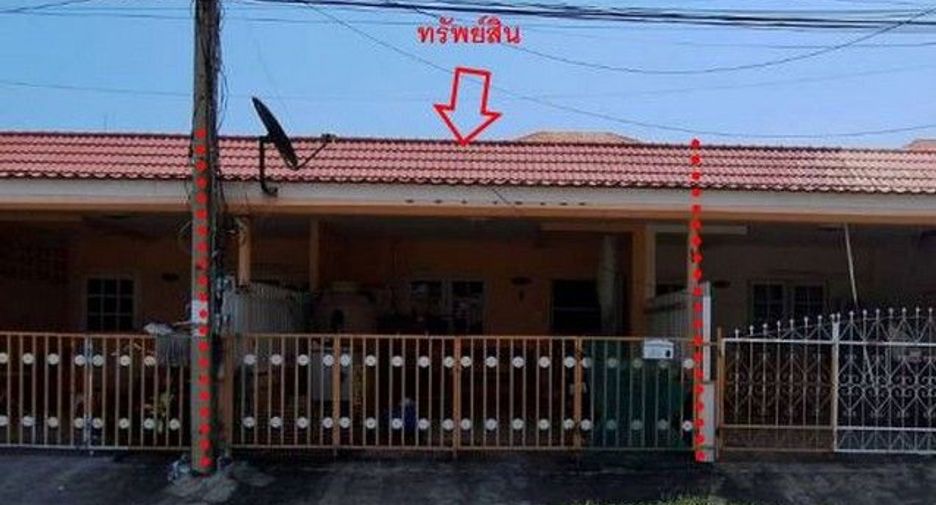 Casa adosada en venta de 1 habitaciones en Kui Buri, Prachuap Khiri Khan