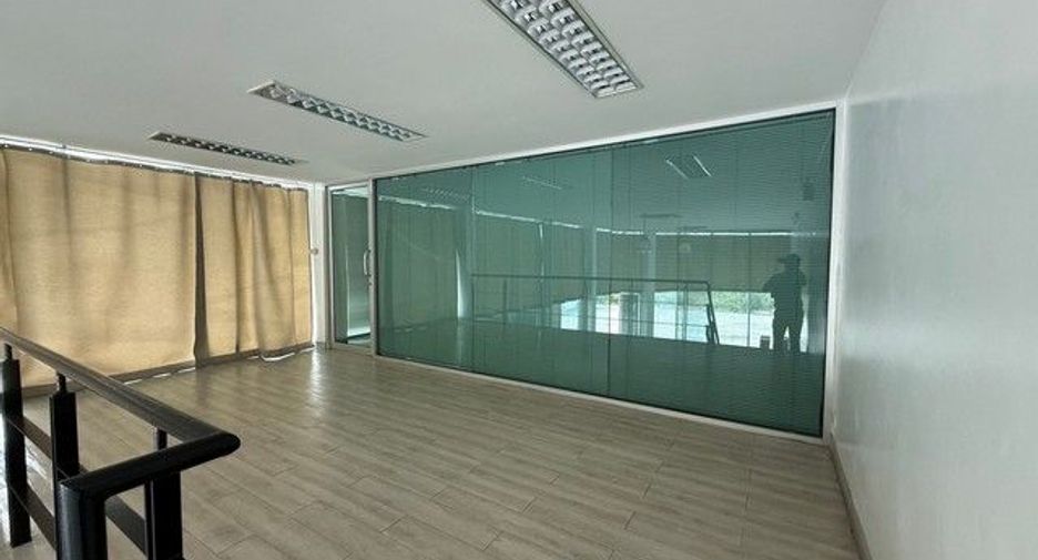 Büro zur Miete mit 1 Zimmer in Bang Phli, Samut Prakan