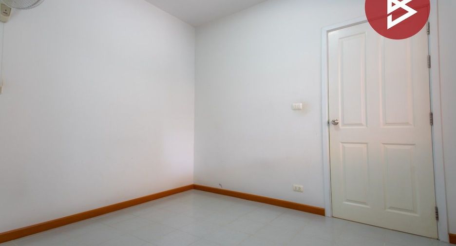 For sale 3 bedrooms house in Mueang Samut Prakan, Samut Prakan