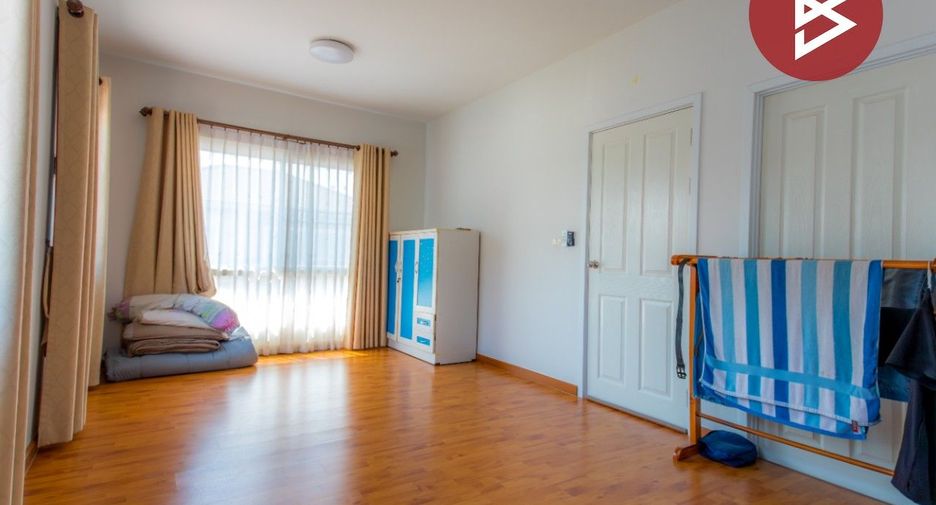 For sale 3 bedrooms house in Mueang Samut Prakan, Samut Prakan