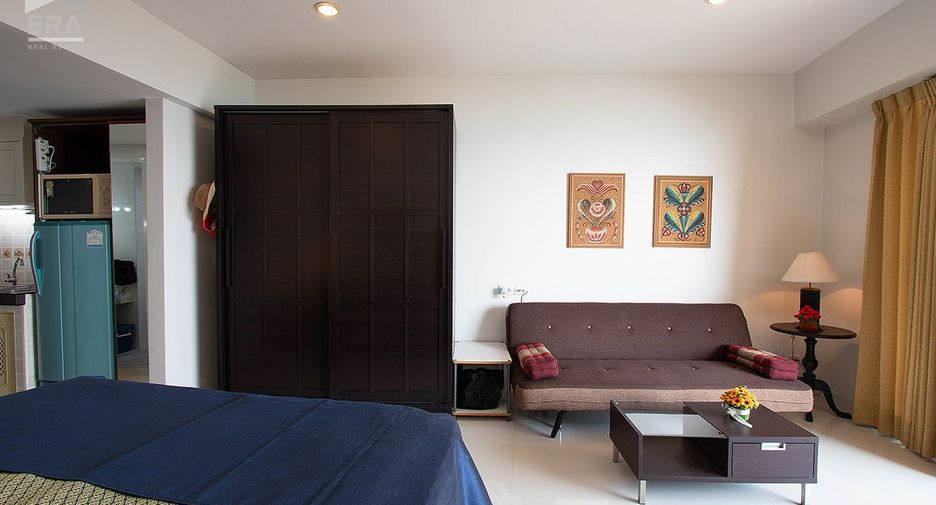 For sale 1 bed condo in Mueang Rayong, Rayong