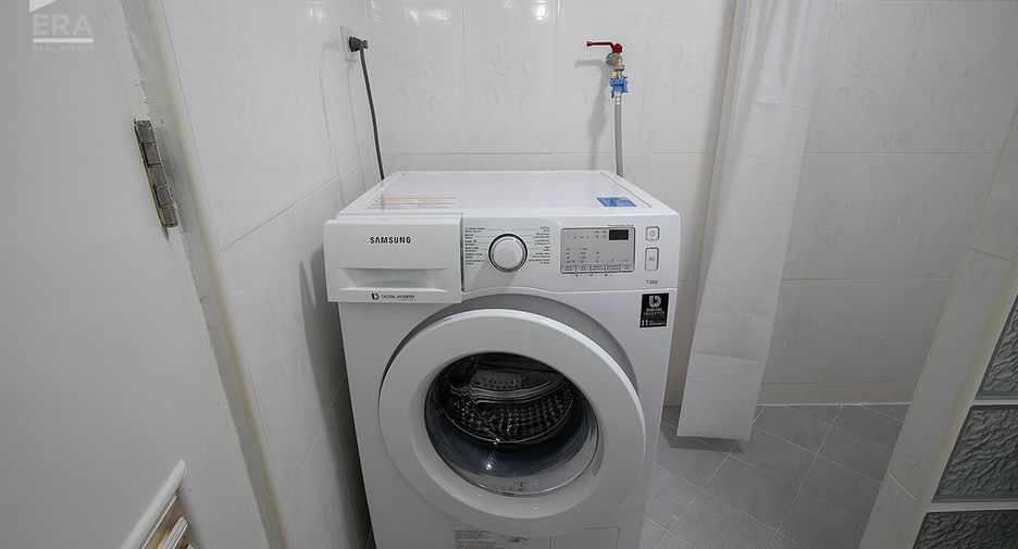 For sale 1 bed condo in Mueang Rayong, Rayong