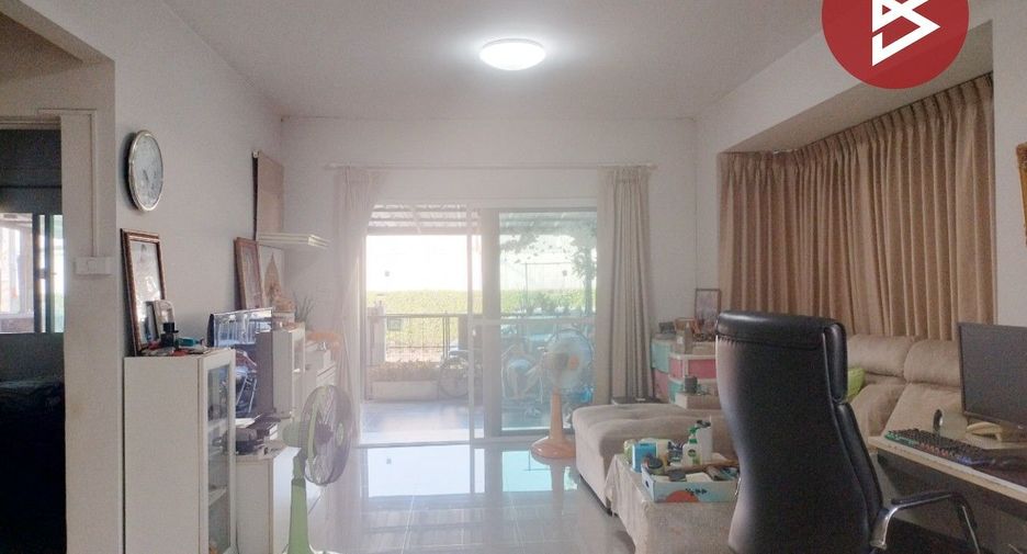 Haus zum Kauf mit 4 Zimmer in Sai Mai, Bangkok