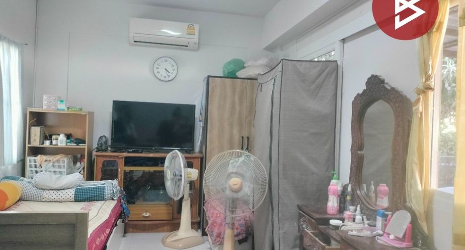 Haus zum Kauf mit 4 Zimmer in Sai Mai, Bangkok