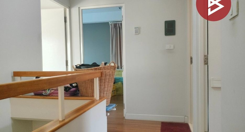 Haus zum Kauf mit 4 Zimmer in Sai Mai, Bangkok
