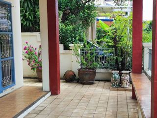 Casa en alquiler de 3 habitaciones en Bang Khen, Bangkok