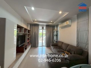 Casa en venta de 4 habitaciones en Chom Thong, Bangkok