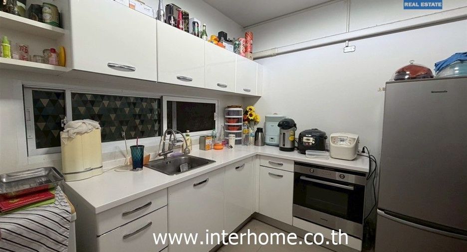 出售 4 卧室 独立屋 在 Chom Thong, 曼谷