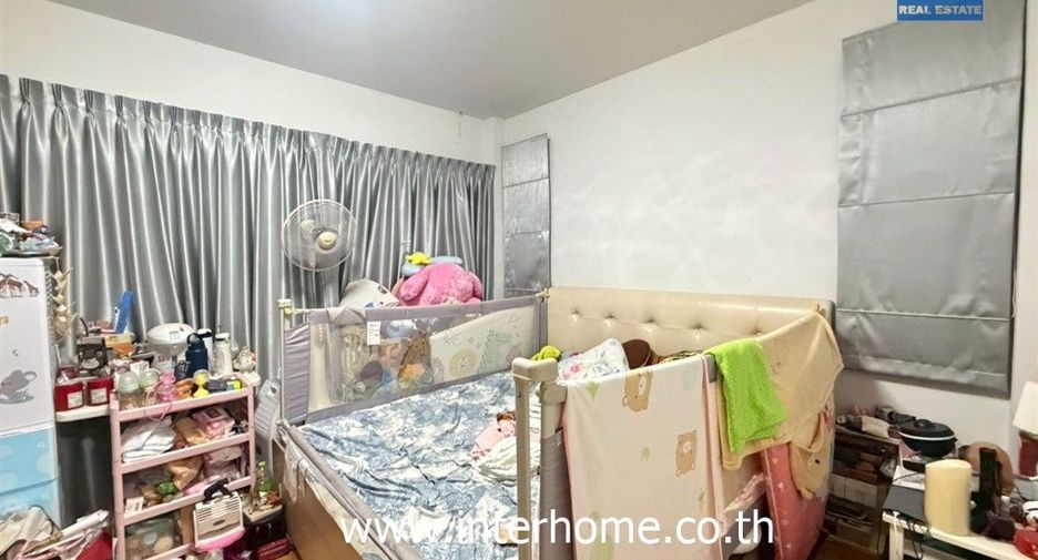 出售 4 卧室 独立屋 在 Chom Thong, 曼谷