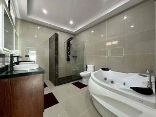 Villa zur Miete mit 4 Zimmer in Bang Lamung, Chonburi
