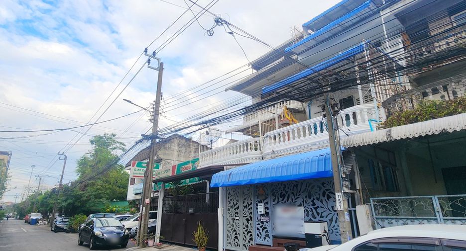 For sale 27 bedrooms retail Space in Suan Luang, Bangkok