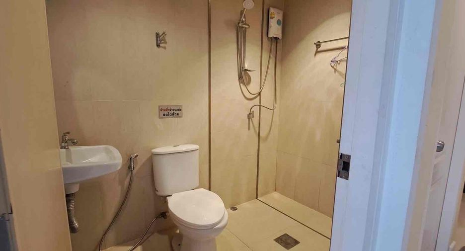 Villa zur Miete mit 4 Zimmer in Bang Lamung, Chonburi