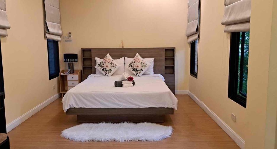 Villa zur Miete mit 4 Zimmer in Bang Lamung, Chonburi