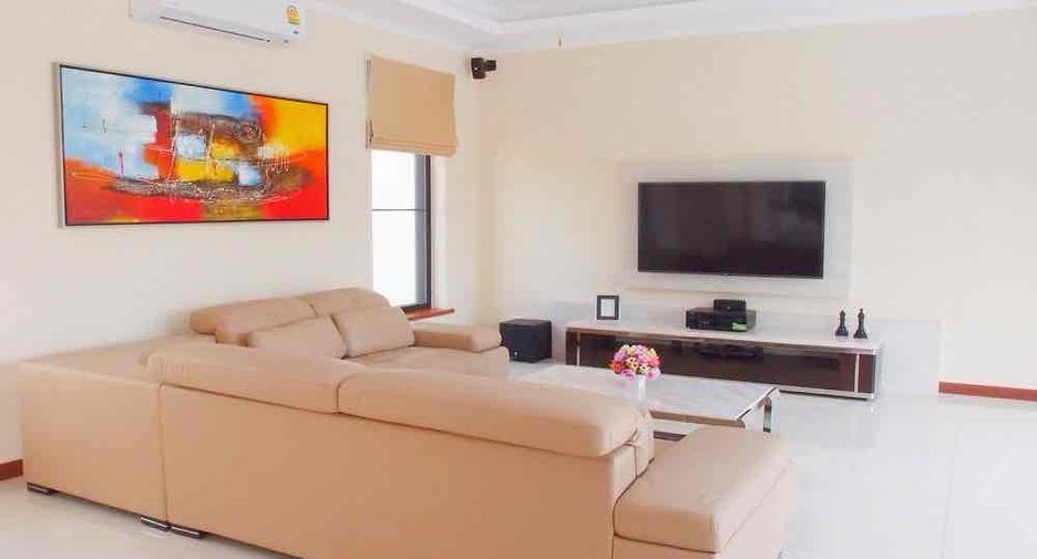 Villa zur Miete mit 4 Zimmer in Bang Lamung, Chonburi
