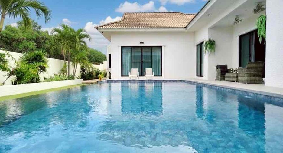 Villa zur Miete mit 4 Zimmer in Bang Lamung, Chonburi