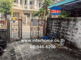 À vendre 2 chambres maison de ville à Min Buri, Bangkok