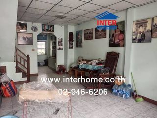 À vendre 2 chambres maison de ville à Min Buri, Bangkok