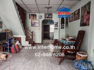 À vendre 2 chambres maison de ville à Min Buri, Bangkok