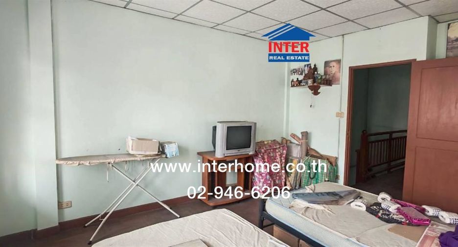 For sale 2 bedrooms townhouse in Min Buri, Bangkok