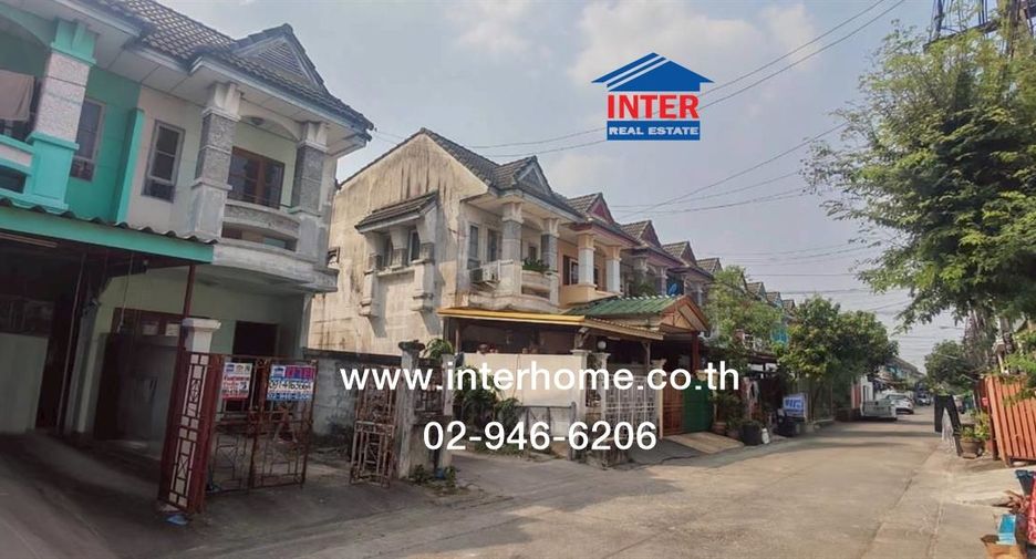 For sale 2 bedrooms townhouse in Min Buri, Bangkok