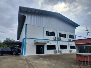 出售 仓库 在 Ban Bueng, Chon Buri