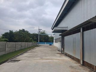 出售 仓库 在 Ban Bueng, Chon Buri