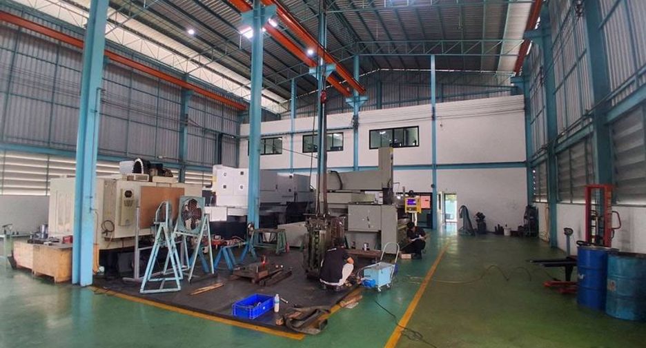 For sale warehouse in Ban Bueng, Chonburi