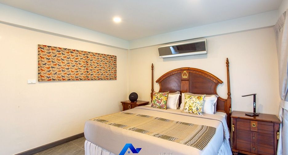 For sale 4 bedrooms villa in Hua Hin, Prachuap Khiri Khan