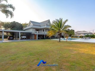 Villa zum Kauf mit 4 Zimmer in Hua Hin, Prachuap Khiri Khan