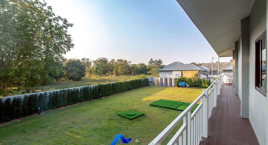 For sale 4 bedrooms villa in Hua Hin, Prachuap Khiri Khan