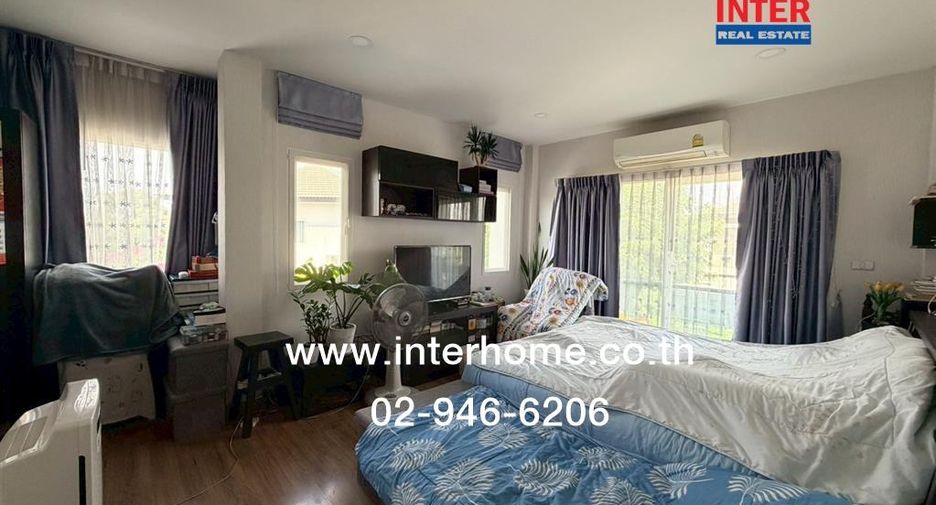 For sale 4 bedrooms house in Phasi Charoen, Bangkok