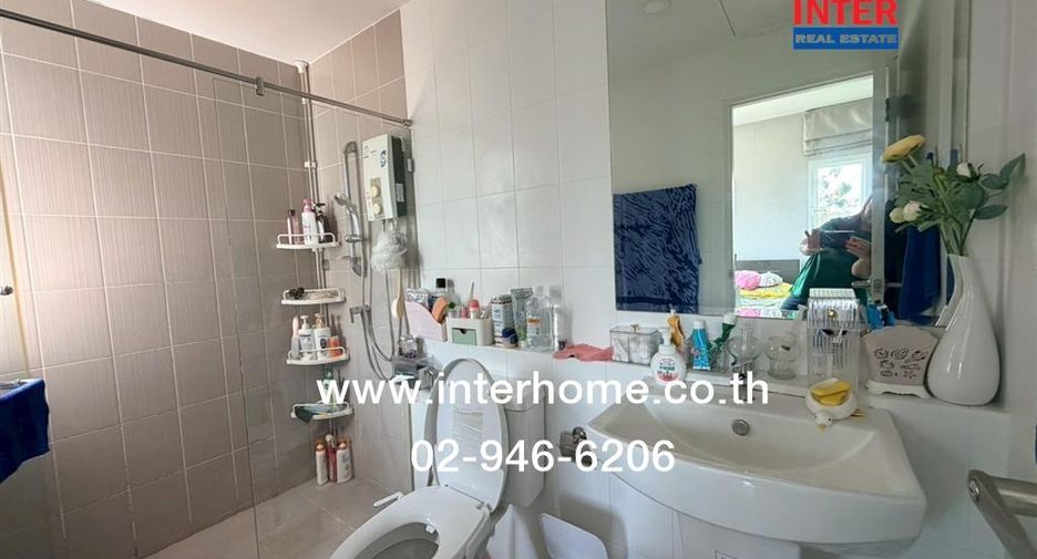 For sale 4 bedrooms house in Phasi Charoen, Bangkok