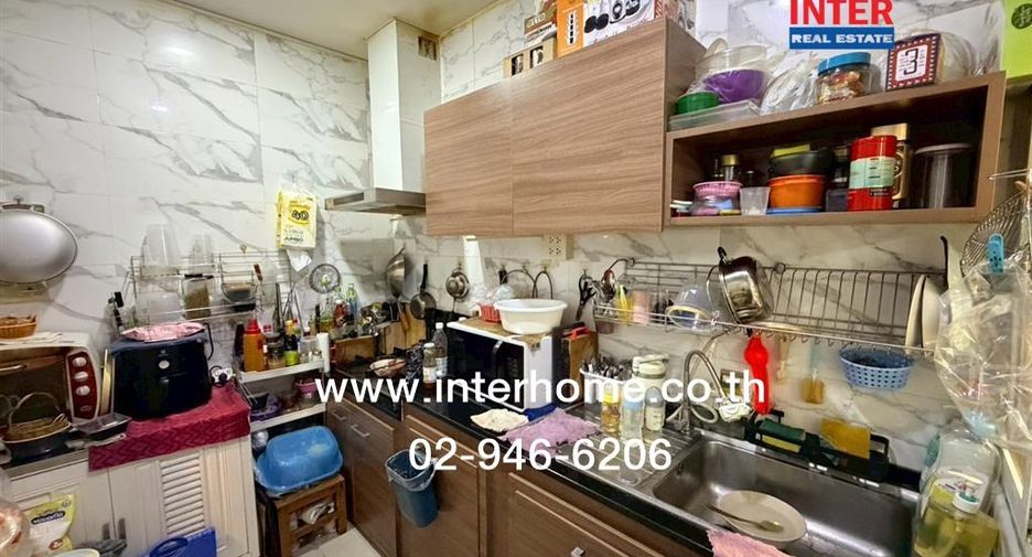 For sale 4 bedrooms house in Phasi Charoen, Bangkok