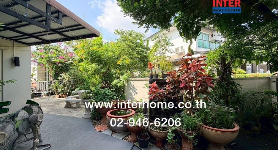 For sale 4 bedrooms house in Phasi Charoen, Bangkok