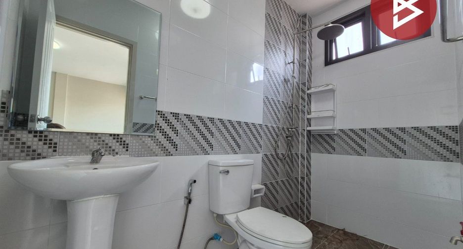 For sale 3 bedrooms townhouse in Thanyaburi, Pathum Thani