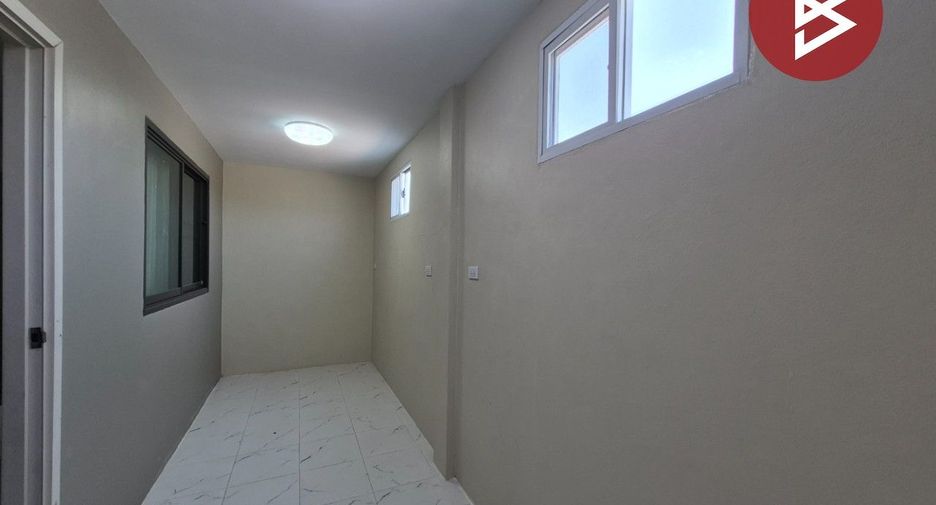 For sale 3 bedrooms townhouse in Thanyaburi, Pathum Thani