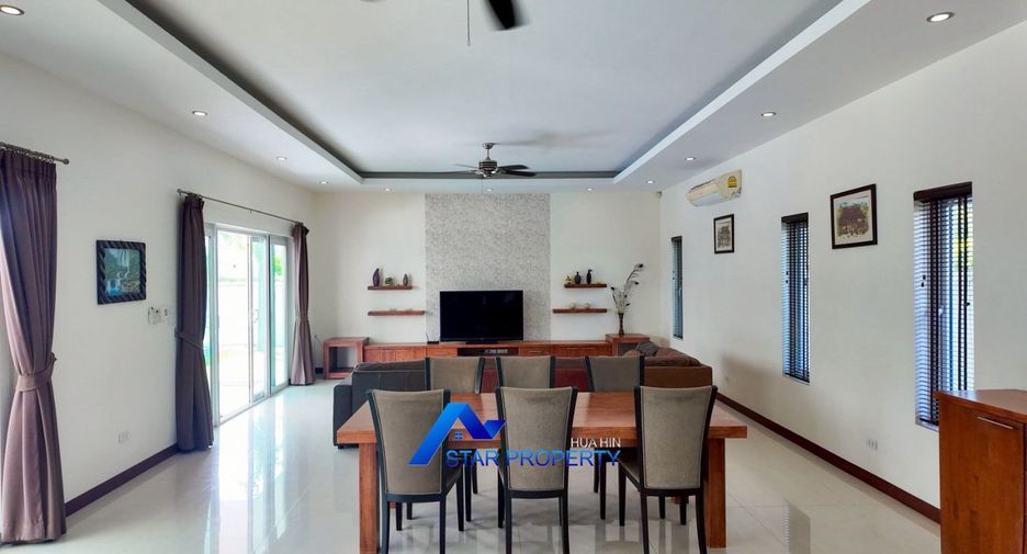 For sale 4 bedrooms villa in Cha Am, Phetchaburi