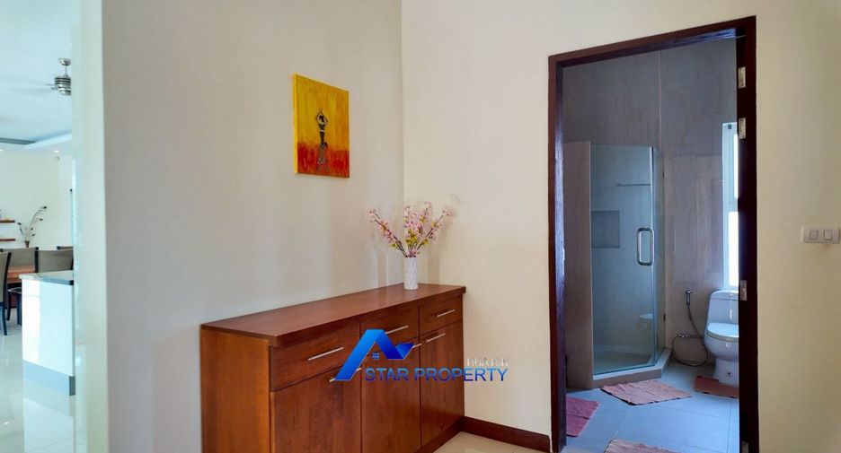 For sale 4 bedrooms villa in Cha Am, Phetchaburi