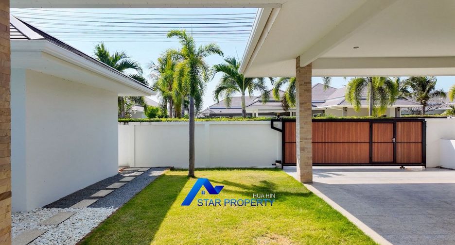 For sale 4 bedrooms villa in Cha Am, Phetchaburi