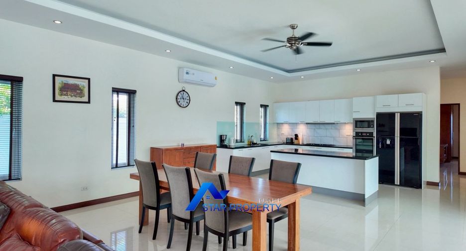 For sale 4 bedrooms villa in Cha Am, Phetchaburi