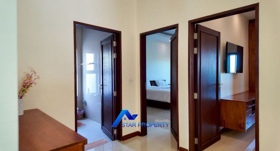 For sale 4 bedrooms villa in Cha Am, Phetchaburi