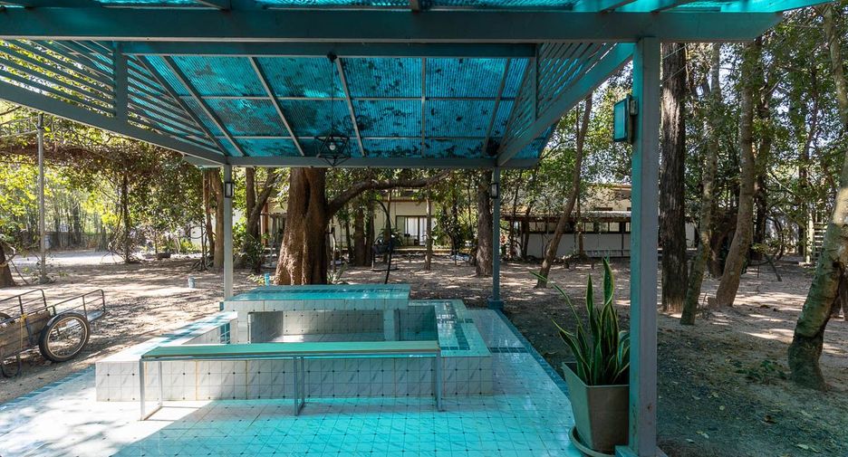 For sale 7 ベッドルーム villa in Mueang Ubon Ratchathani, Ubon Ratchathani
