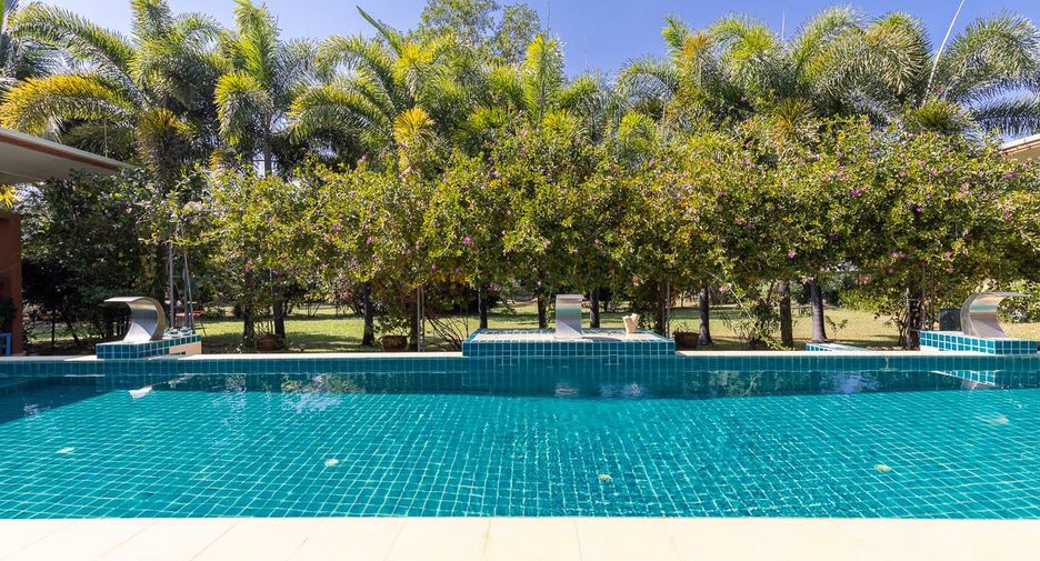 For sale 7 ベッドルーム villa in Mueang Ubon Ratchathani, Ubon Ratchathani