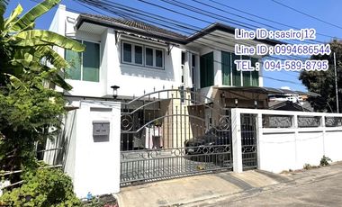 For rent 3 bedrooms house in Suan Luang, Bangkok