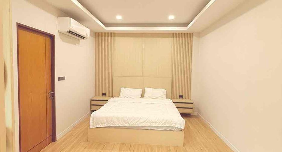 For rent and for sale 6 bedrooms villa in Bang Lamung, Chonburi